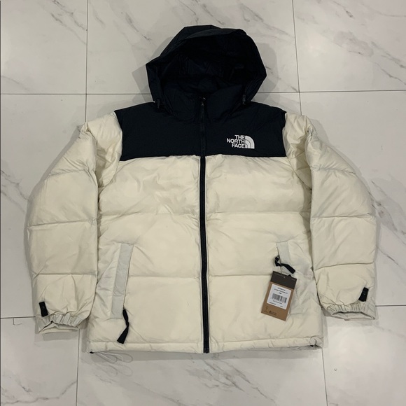 The North Face 1996 Retro Nuptse 700 Down Puffer Jacket White Men Size Medium